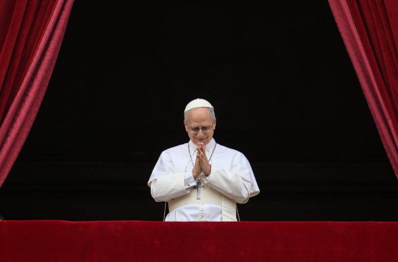 Papa León XIV pide por la paz en Ucrania y Gaza en su primera bendición dominical