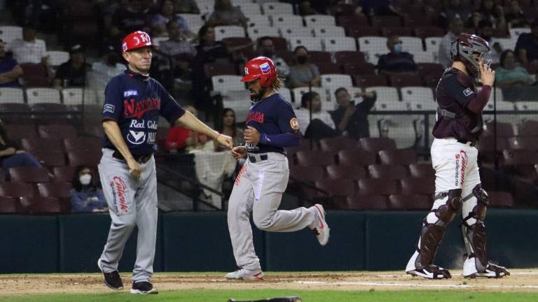 Mayos de Navojoa no se cansó de anotar en el primero de la serie en casa de Tomateros de Culiacán.