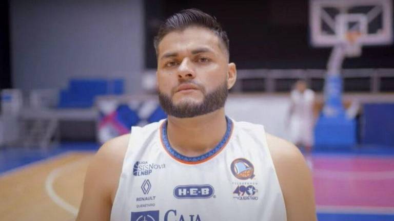 Alexis Cervantes, basquetbolista originario de Guasave.