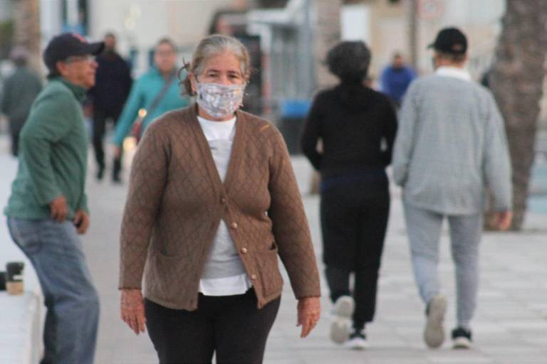 En Sinaloa, los aforos serán del 50% por semáforo Covid en naranja, dice Salud