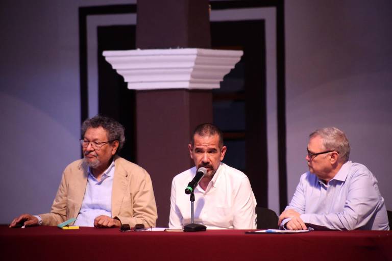 Rememoran 50 años de literatura en Sinaloa