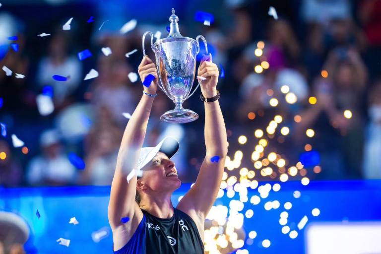 Iga Swiatek es la mejor jugadora de la WTA por segundo año seguido