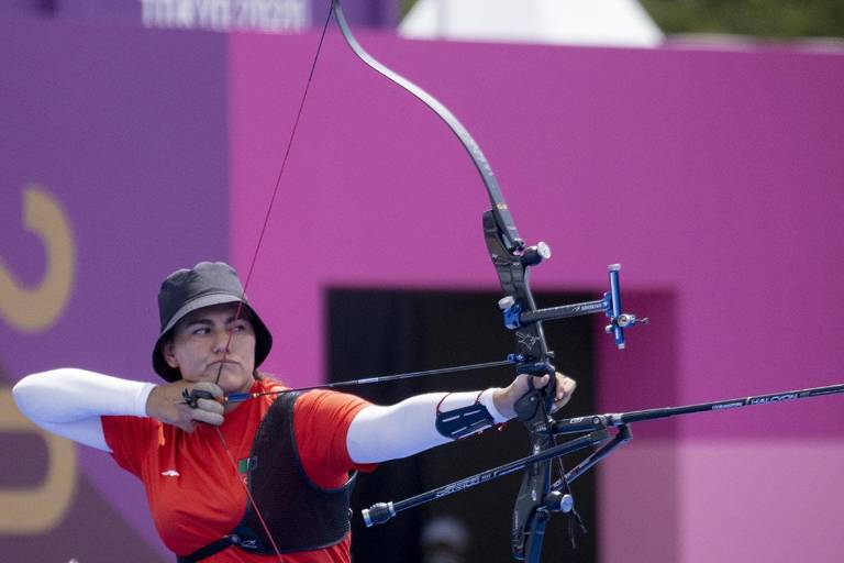 Alejandra Valencia vence a Lisa Barbelin y avanza a cuartos de final en tiro con arco en Tokio 2020