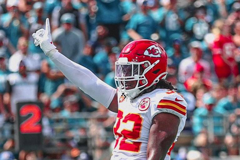 Kansas City Chiefs mantiene su paternidad sobre Jaguars