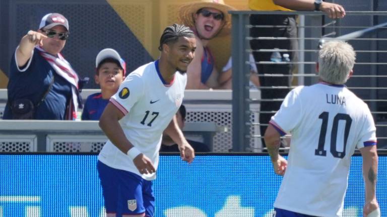 Estados Unidos inicia de forma contundente la Copa Oro.