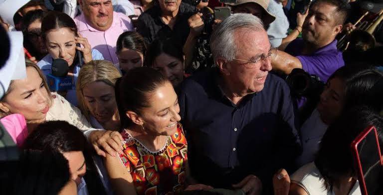 El Gobernador Rubén Rocha Moya, participó en un posicionamiento a favor de la Presidenta Claudia Sheinbaum y contra las acusaciones de la administración de Donald Trump en Estados Unidos.