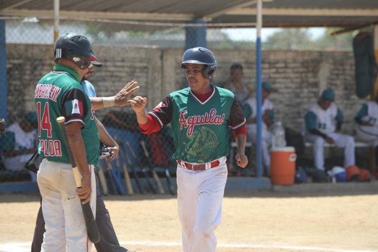 Novena sinaloense de Águilas Sembacosin se corona en Nacional de Beisbol