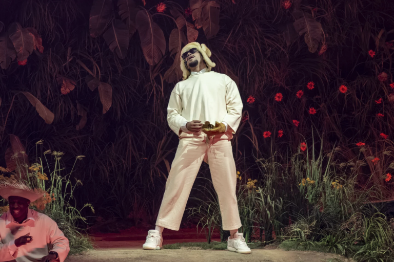 Acusa PETA a Bad Bunny de maltrato animal