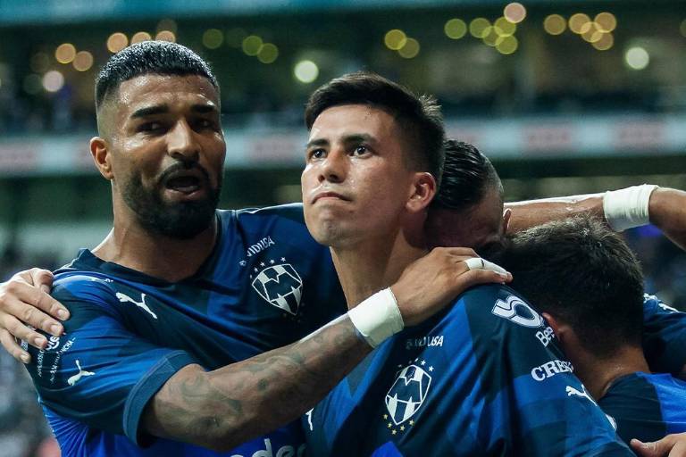 En duelo de volteretas, Rayados vence al América