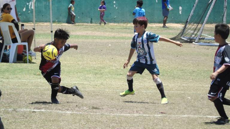Intensos duelos hubo en la segunda jornada.