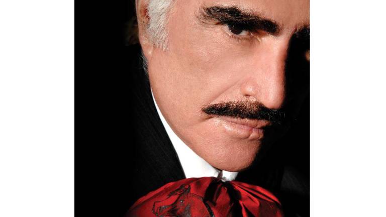 Vicente Fernández, el charro que trascendió tiempo y fronteras