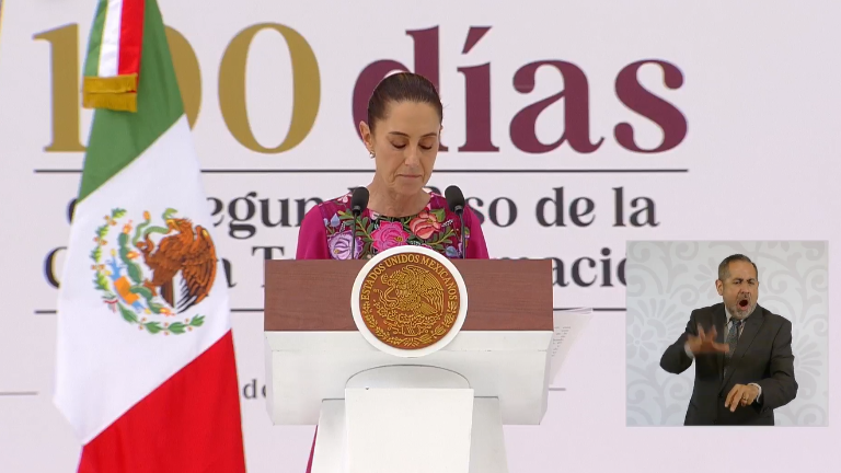 la Presidenta Claudia Sheinbaum da un informe con motivo de los primeros 100 días de su gobierno, en el Zócalo de la Ciudad de México.
