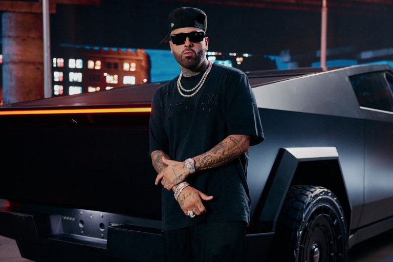 Retira Nicky Jam su apoyo a Donald Trump
