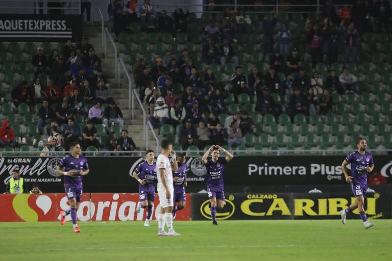 Mazatlán FC finalmente saborea triunfo en casa al vencer a Toluca