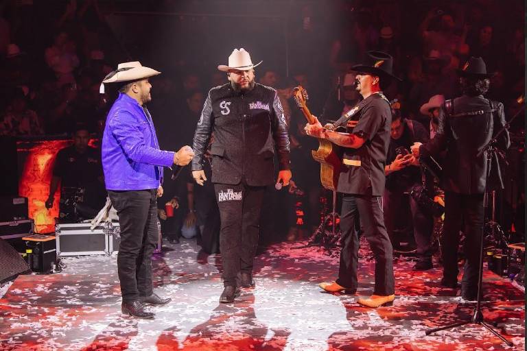 Comparten escenario El Fantasma, Los Dos Carnales y Gerardo Díaz