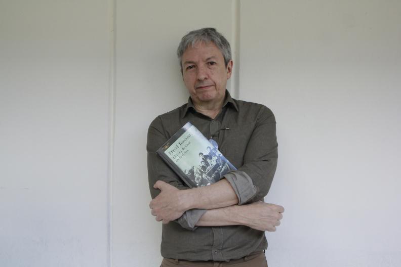 $!El autor fue ganador este año del Premio Mazatlán de Literatura.