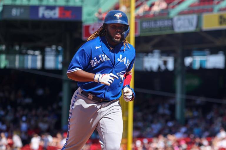 Toronto aplasta a Boston con ocho jonrones