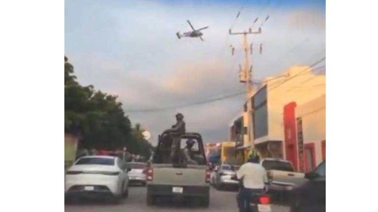 Helicópteros de la Marina sobrevolaron a baja altura la sindicatura de Quilá.