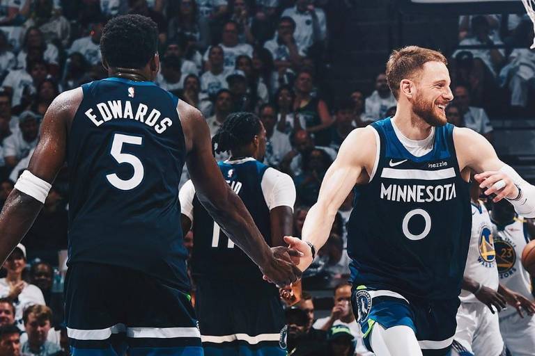 Timberwolves avanzan a las finales del Oeste tras eliminar a los Warriors