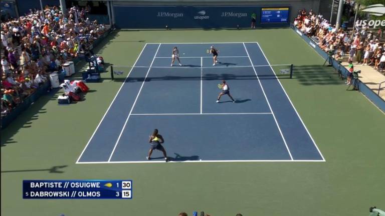Giuliana Olmos y Gabriela Dabrowski fueron efectivas en sus remates.