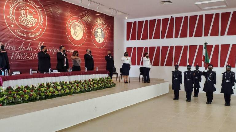 Navolato celebró el aniversario 39 de su municipalización