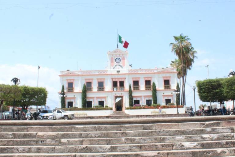 Regidora llama a autoridades a liberar convocatoria para renovar síndicos y comisarios en Rosario