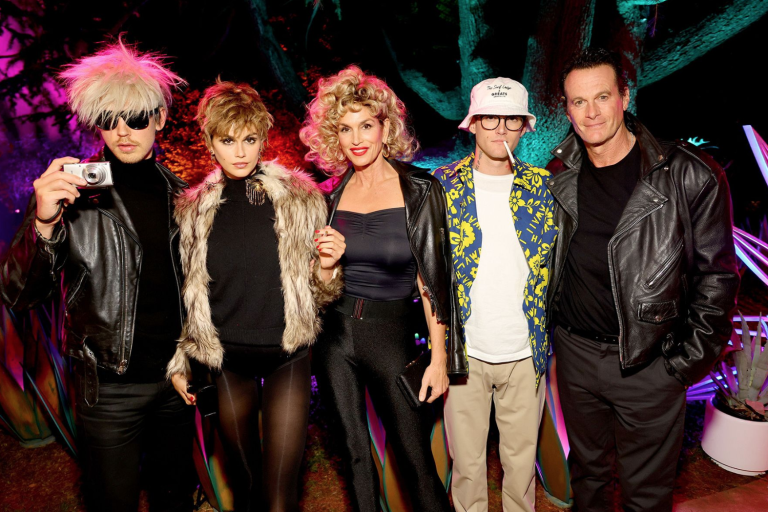 Celebran famosos Halloween con divertidos disfraces