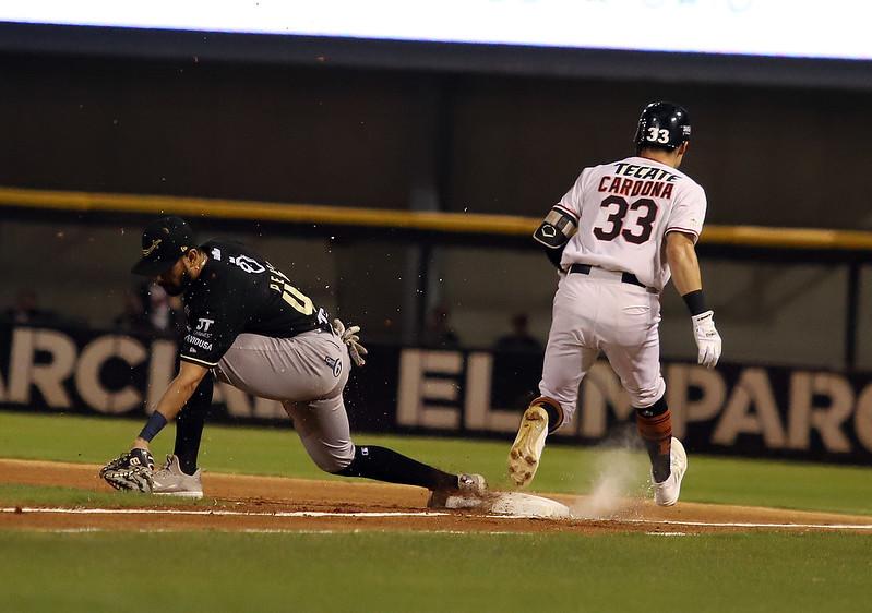$!Sultanes de Monterrey vence en cerrado duelo a Naranjeros de Hermosillo