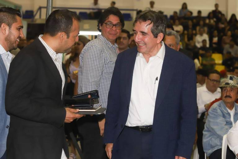 Pese a investigación, dice Cuén Ojeda que no ha cometido ningún delito ni le han notificado nada