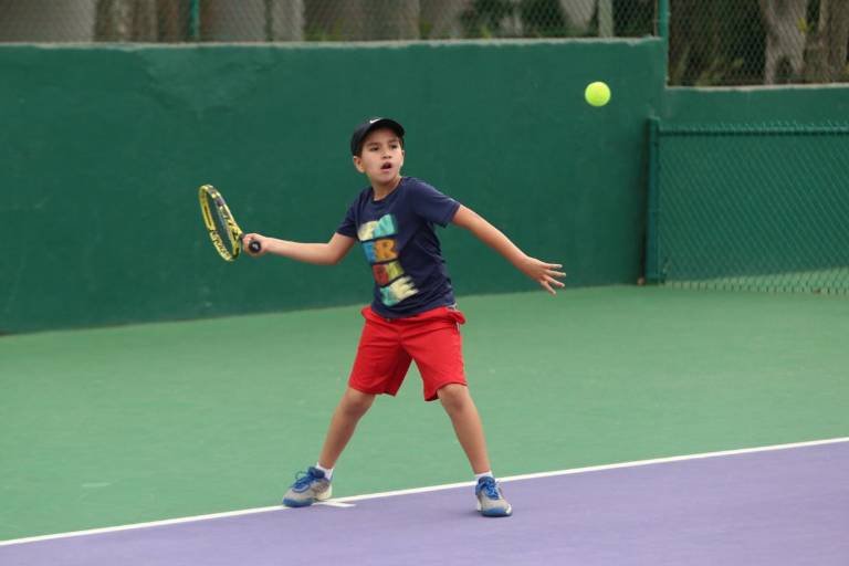 Talento infantil sigue ascendiendo en Copa de Tenis Carnaval