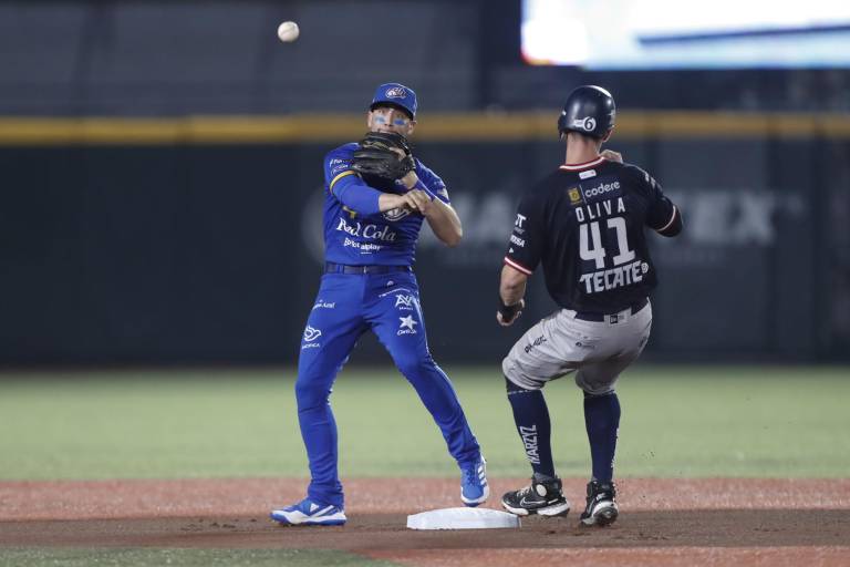 Charros blanquea a Sultanes y se lleva la serie