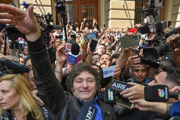 AMLO responde a Milei; dice no entender por qué los argentinos votaron por él