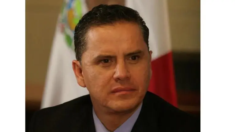 Sandoval Castañeda fue vinculado a proceso por su presunta intervención en el delito de operaciones con recursos de procedencia ilícita por más de 156 millones de pesos.