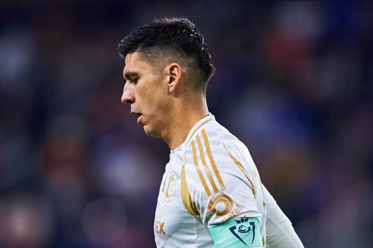 Sinaloense Jesús Angulo es operado con éxito y queda fuera de la Copa Oro 2025