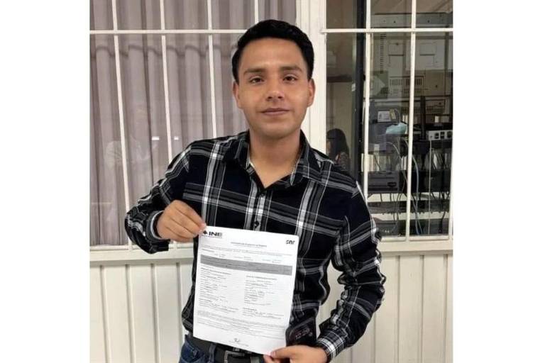 Hijo de candidato asesinado en Veracruz sustituirá a su padre en contienda por alcaldía de Coxquihui
