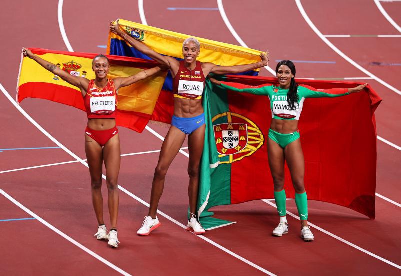 $!Venezolana Yulimar Rojas bate el récord del mundo y es la reina del salto triple en Tokio 2020