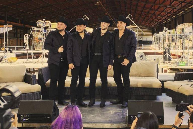 Tony Elizondo es el nuevo integrante y voz de Calibre 50