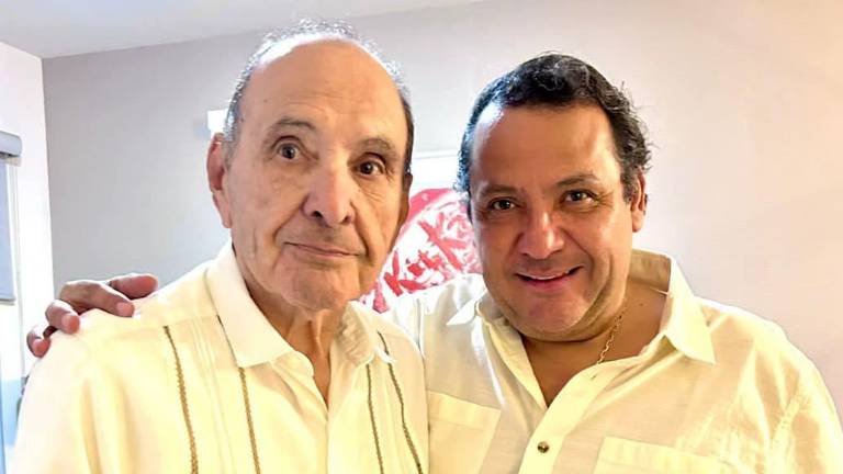José Luis Tostado Sánchez junto a su hijo, José Ángel Tostado Bastidas.