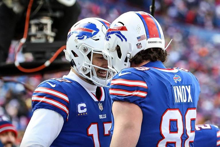 Bills superan a Dolphins y avanzan a la Ronda Divisional de la AFC
