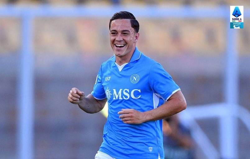 Napoli vence a Lecce y se acerca al título de la Serie A