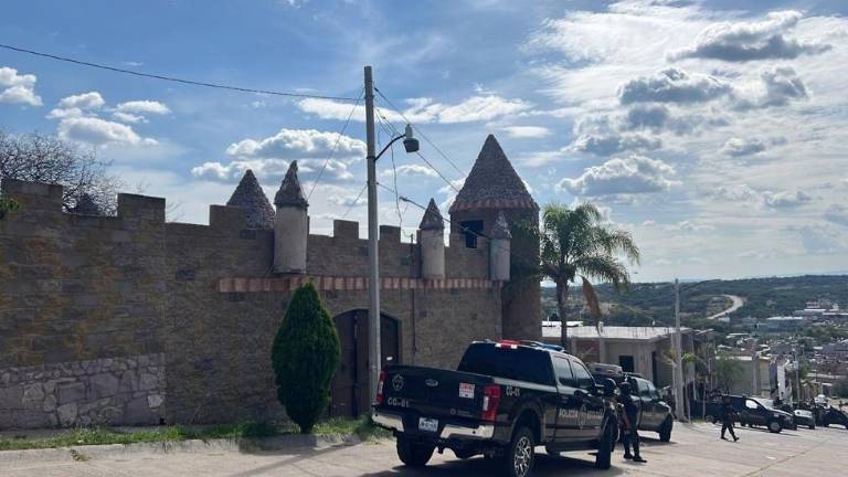 Los hechos se registraron en el cruce de las calles Michoacán y Los Ángeles, en la colonia El Tanque, en Teocaltiche, Jalisco.