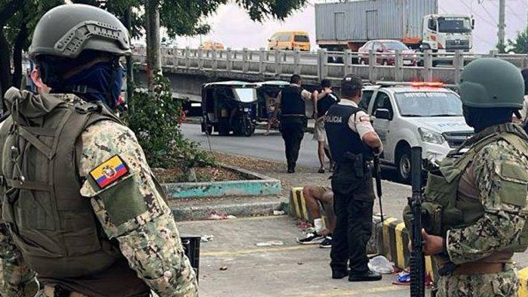 El presidente Daniel Noboa declaró como organizaciones terroristas