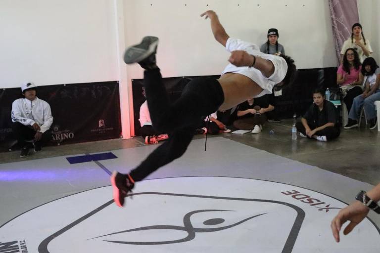 Mazatlecos Cervantes y Salazar se coronan en breaking mixto