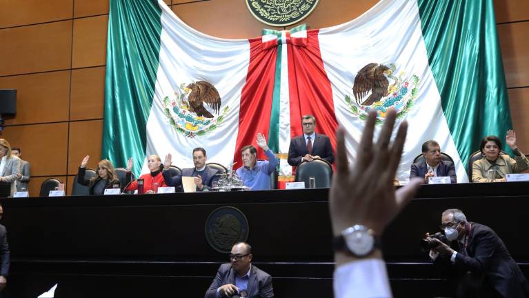 Por separado, los Comités del Legislativo y Ejecutivo anunciaron que continúan sus trabajos para evaluar a los aspirantes a las candidaturas de jueces, magistrados y ministros.
