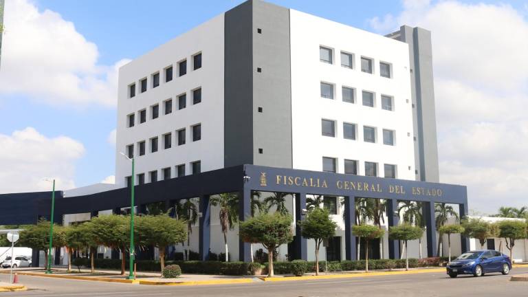 El Gobernador Rubén Rocha Moya señaló que los fallecidos fueron trasladados a Sinaloa para realizar las investigaciones de ley.
