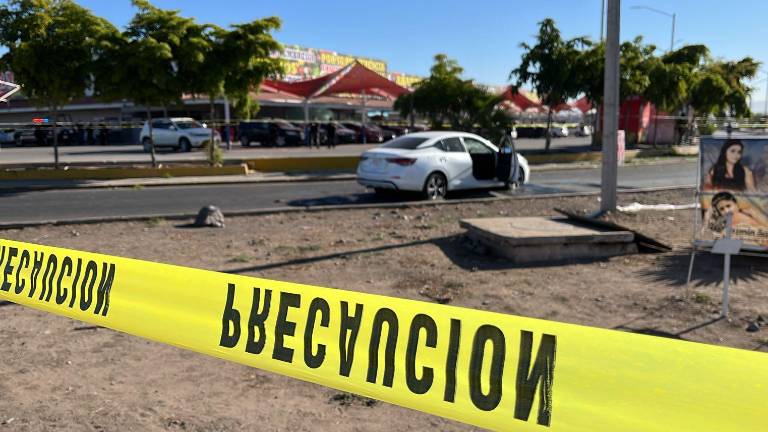 La vocera de la Secretaría de Seguridad Pública de Sinaloa, Verona Hernández, dijo que el oficial fue sometido a intervención quirúrgica.