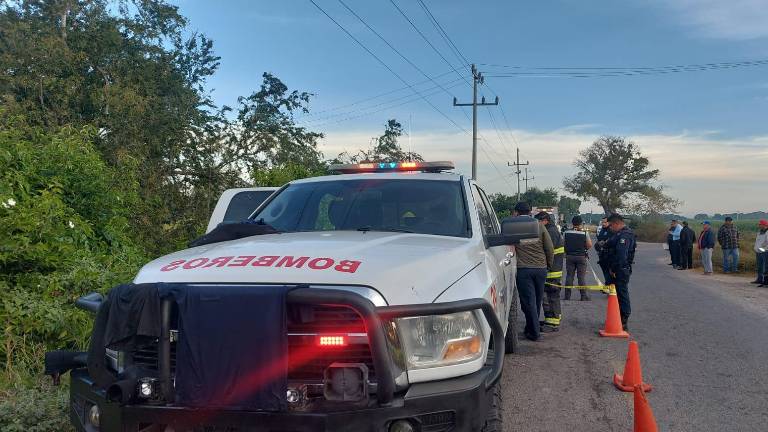 La volcadura se registró en la sindicatura de Eldorado, en Culiacán.