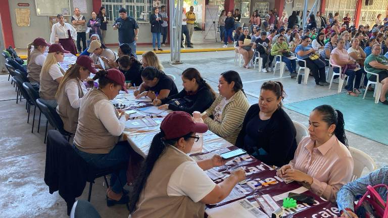 Después de varias semanas de entregas, el programa ‘Rita Cetina’ culminó su primera fase en Mazatlán, en la Secundaria Técnica ETI 77.