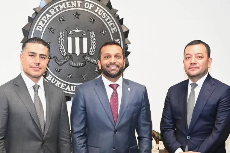 García Harfuch se reúne con director del FBI, en Washington; destacan entrega de 29 capos mexicanos