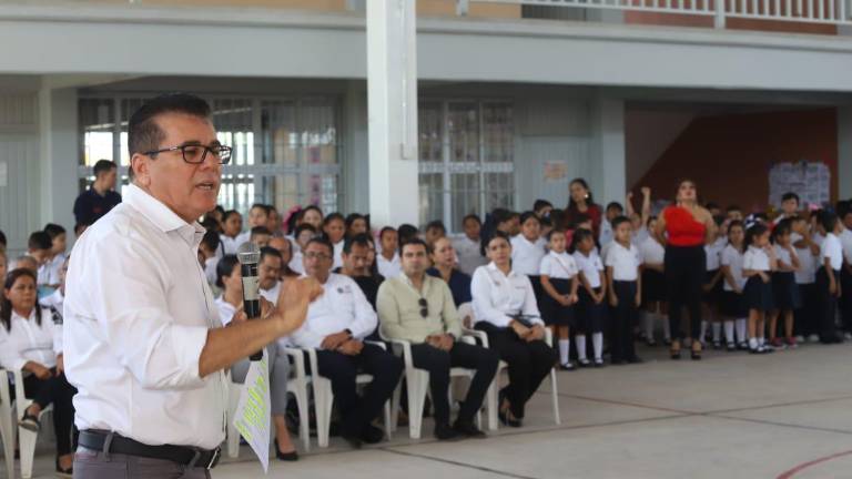 El Lunes Cívico fue celebrado en la Escuela Primaria Sixto Osuna en la Sindicatura de Villa Unión.